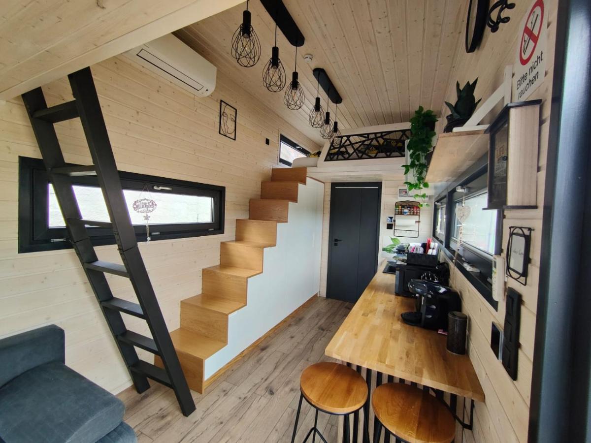 Mariolas Tinyhouse Markt Nordheim Екстериор снимка