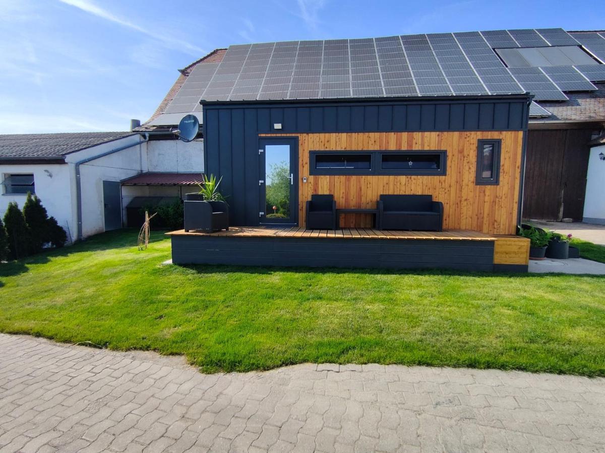 Mariolas Tinyhouse Markt Nordheim Екстериор снимка