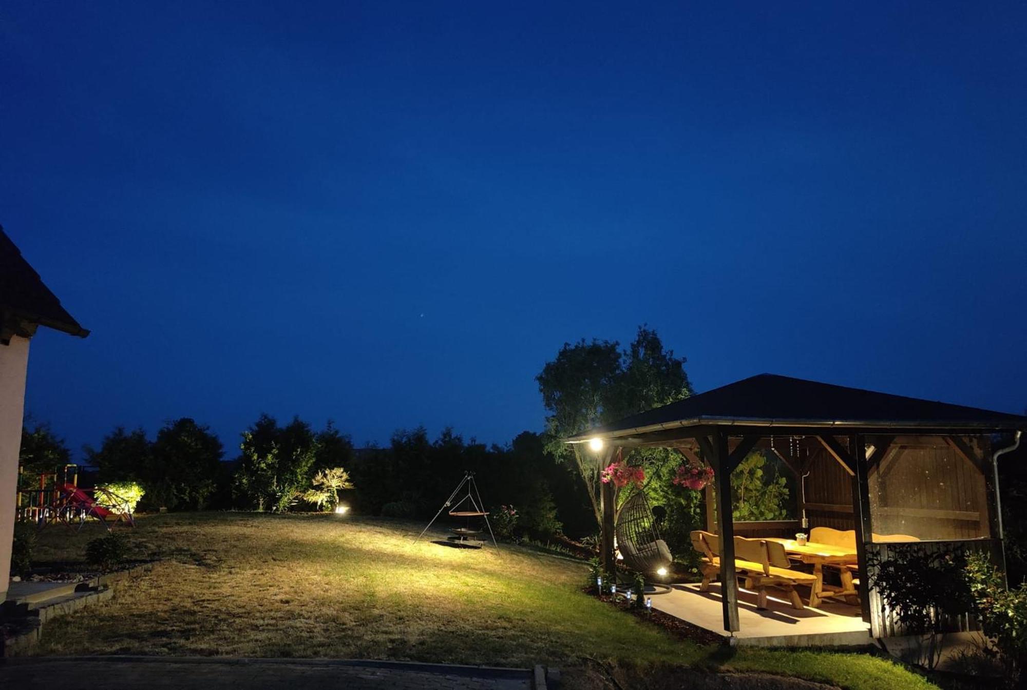 Mariolas Tinyhouse Markt Nordheim Екстериор снимка